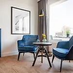 Hotel Yachtclub 4*