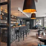 Hotel Yachtclub 4*