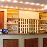 Yachtclub Hotel