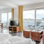 Yachtclub Hotel