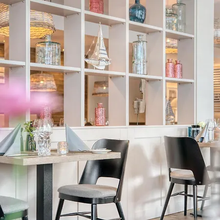 Yachtclub טימנדורפר שטרנד