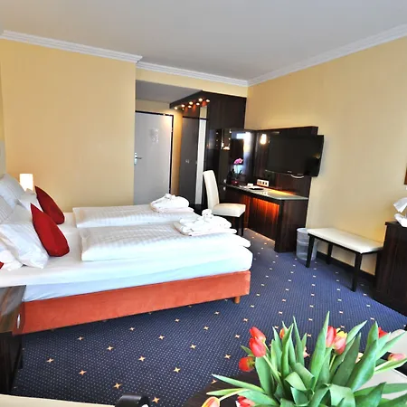Yachtclub Hotel