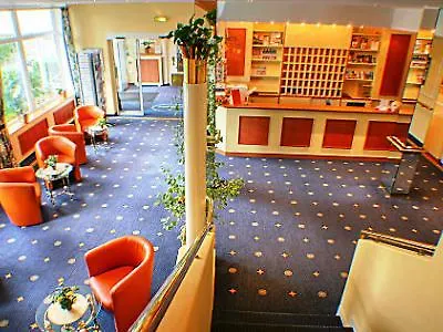Yachtclub 4*