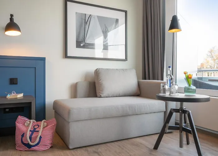 Yachtclub تيميندورفير ستراند