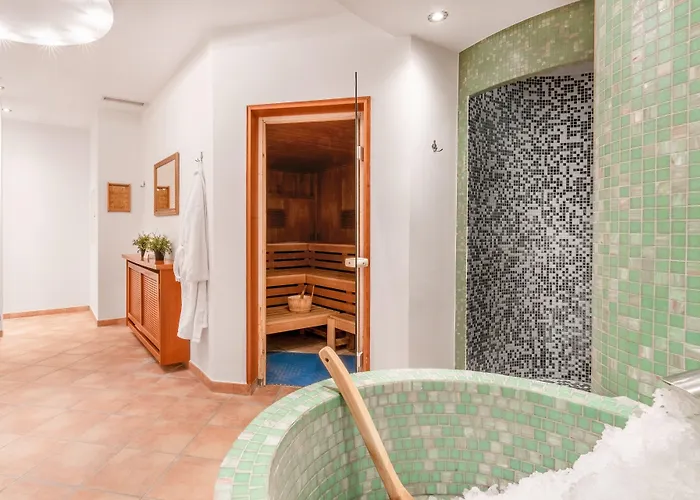 Yachtclub 4* تيميندورفير ستراند